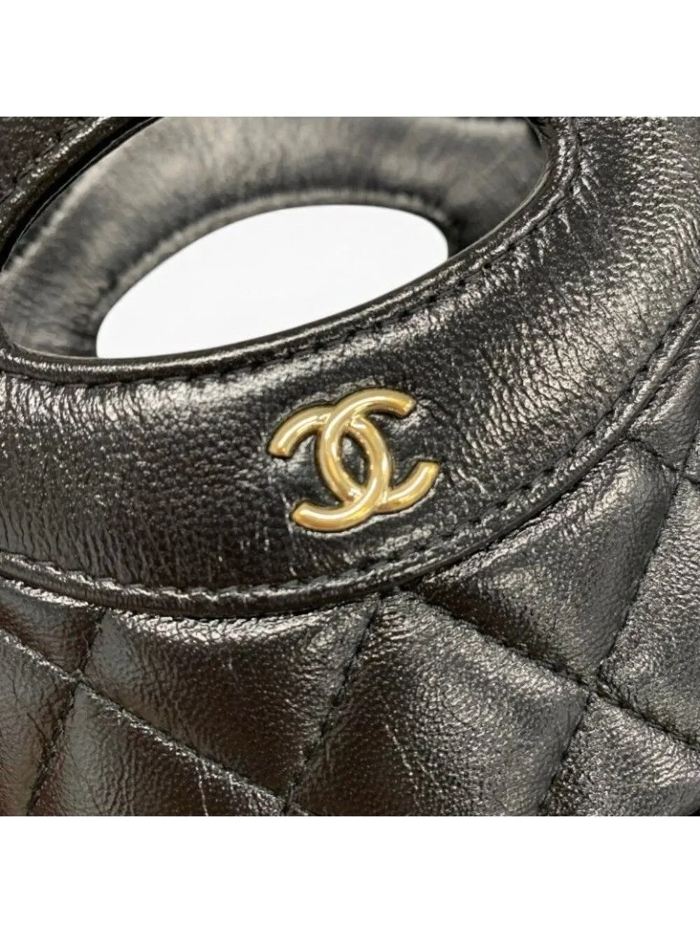 Chanel 31 Shoulder Bag Black Gold Quilted CC Logo Chain Clutch